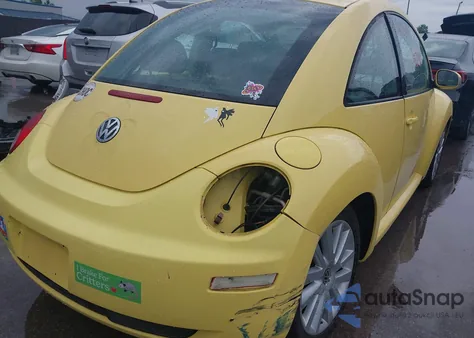 2008 Volkswagen New Beetle S/Se from USA, damaged, VIN 3VWRG31CX8M514764